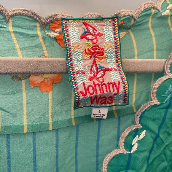 Johnny was green top. Flows sleeves size L - Picture 2 of 4